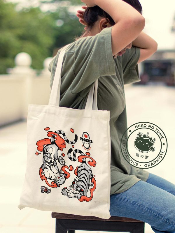 TORA Tote Bag 🐯